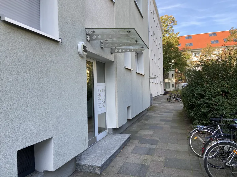 Ruhig gelegene Wohnung mit Balkon und Blick ins Grüne. — photo 1